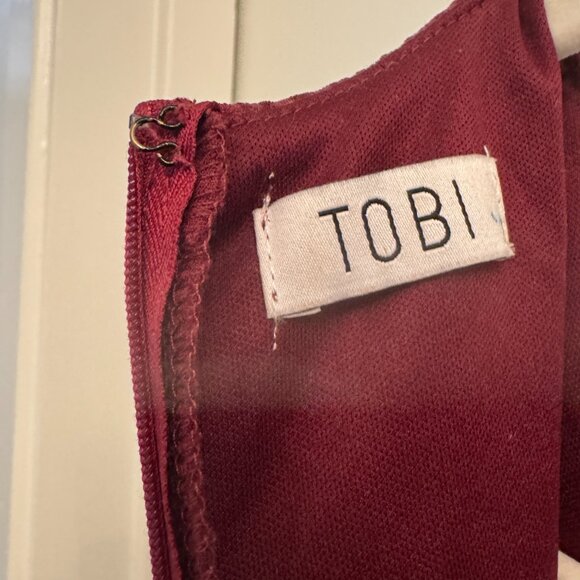 Tobi Never Ending Skater Dress in Burgandy - Picture 5 of 6